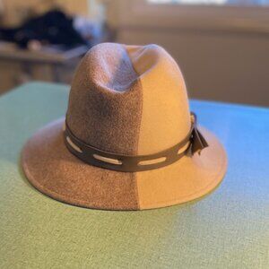 Mid Century Junior Seasons New York Hat, Size 22.5 A, Excellent Condition